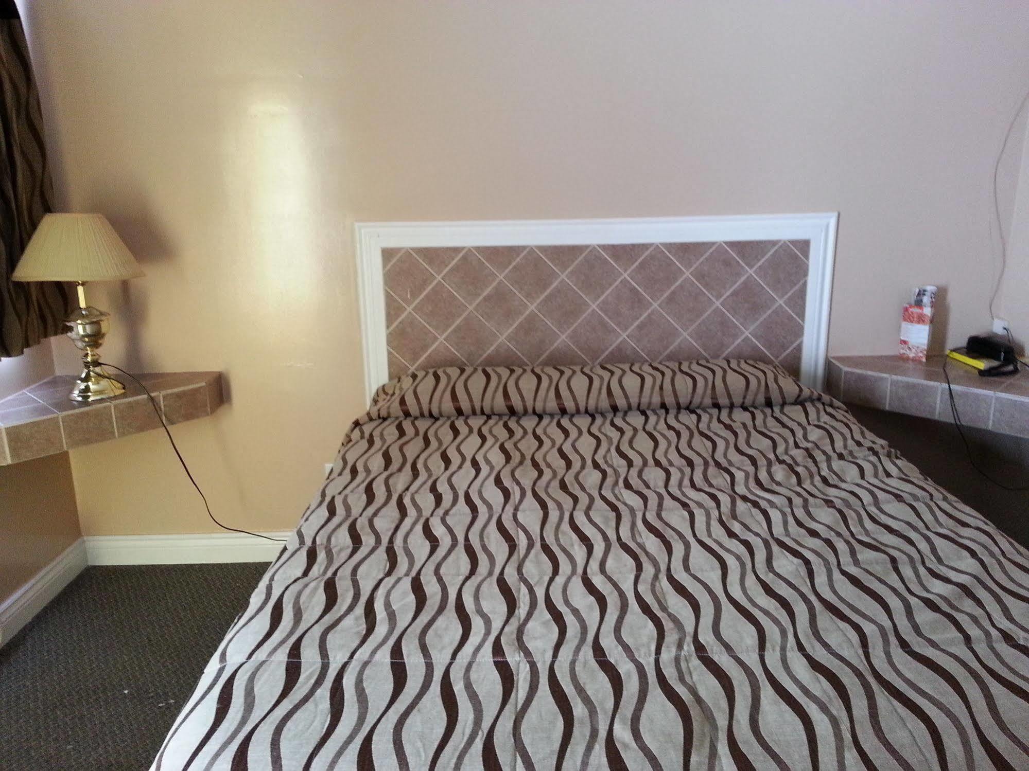 Pleasant Stay Motel Ancaster Esterno foto